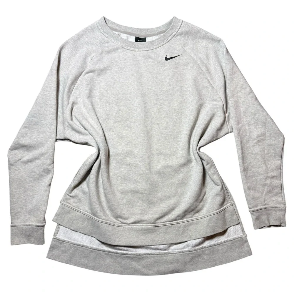 Nike Dri Fit Cotton/Polyester Loose Fit Crew Sweatshirt‎ (Women's Medium) Gray